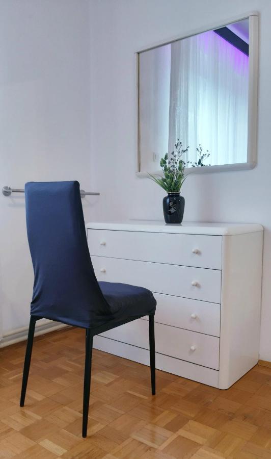 Roomserv Lubiana Esterno foto